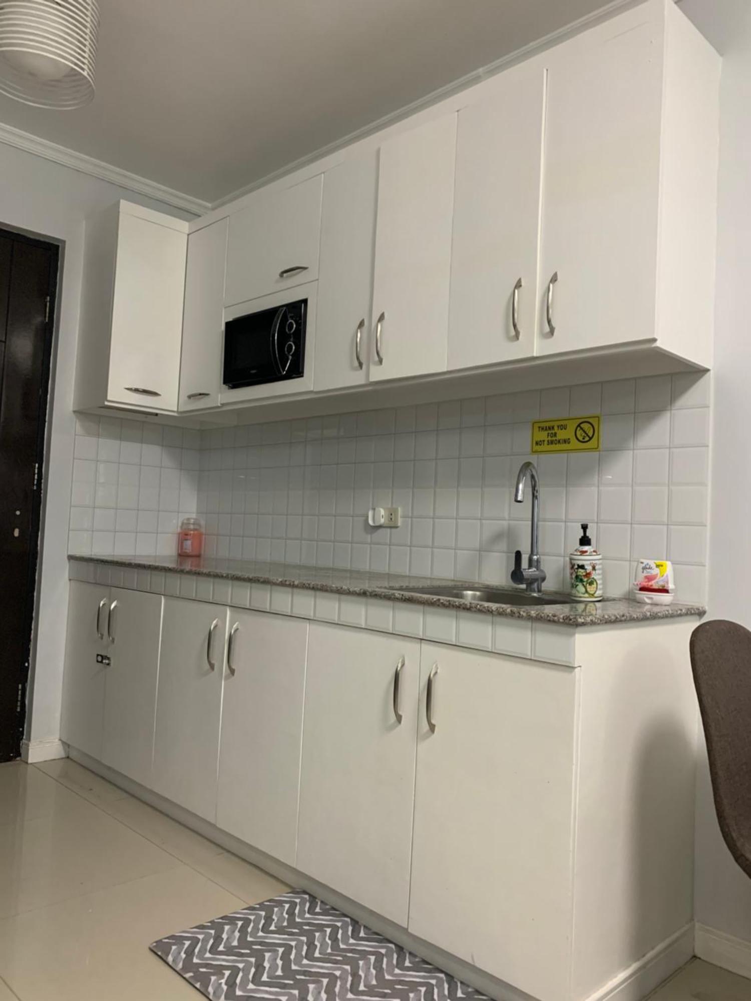 Spacious 2-Bedroom Condo,Wifi,Netflix,Free Parking Кагаян-де-Оро Экстерьер фото